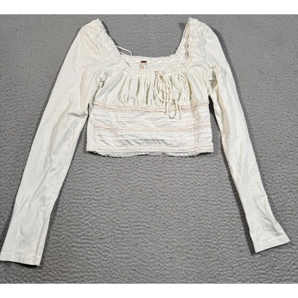 Free People Top Womens XS Ivory Cotton Cropped Coquette Peasant Scarlet Smocked